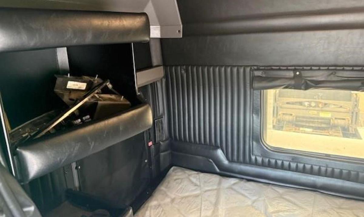 Used 2019 KENWORTH T800