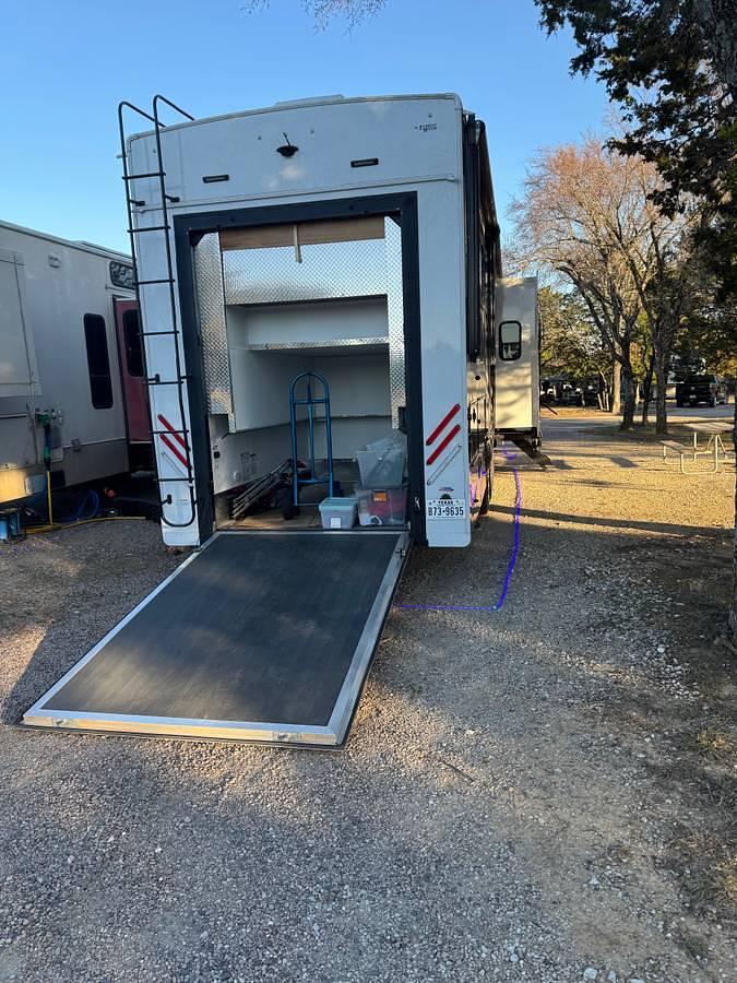 Used 2024 Forest River Riverstone Legacy 42FSKG