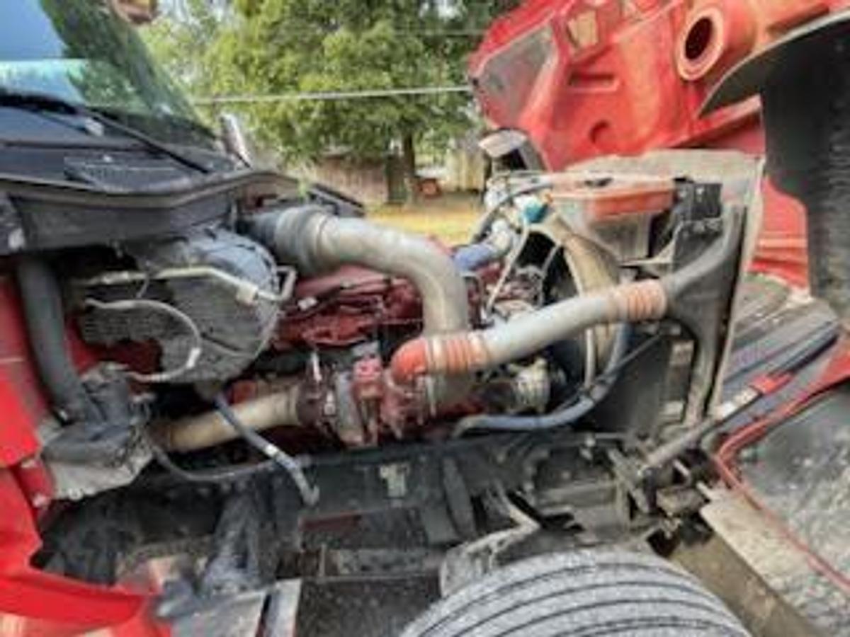 Used 2021 Kenworth W900 Day Cab Semi Truck