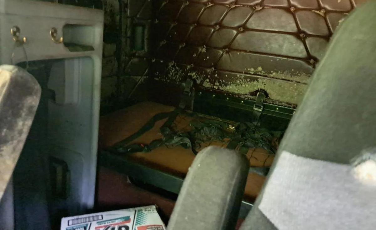 Used 1998 Freightliner FLD132 Classic XL Sleeper Semi Truck