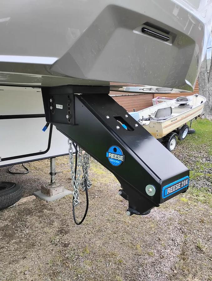 Used 2022 Alliance Avenue Fifth Wheel