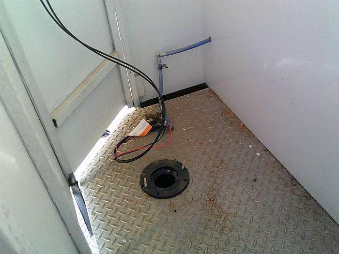 Used 2022 Maxi Trailer Portable Restroom