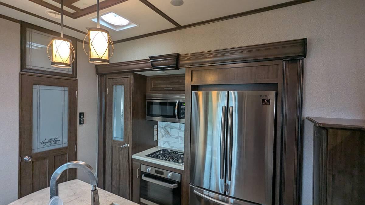 Used 2020 Grand Design Solitude 380fl