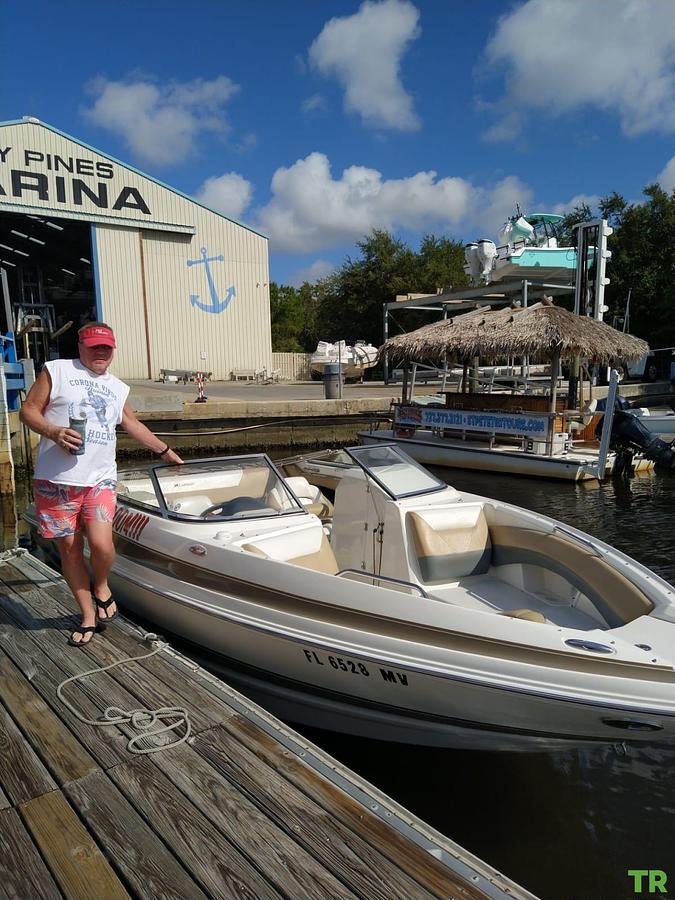 Used 2004 Larson LXI 248 Bowrider Boat