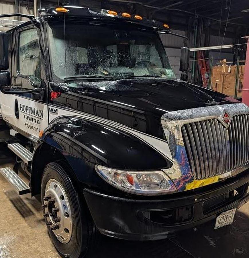 Used 2023 International MV607 Extended Cab 2-Car Rollback
