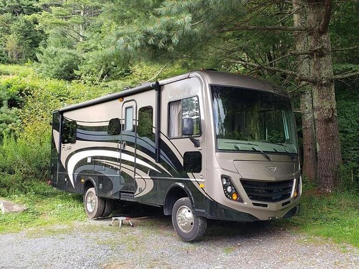 Used 2016 Fleetwood Flair 26E