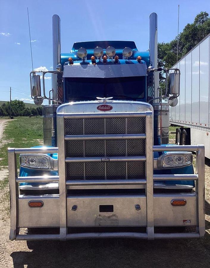 Used 2017 Peterbilt 389