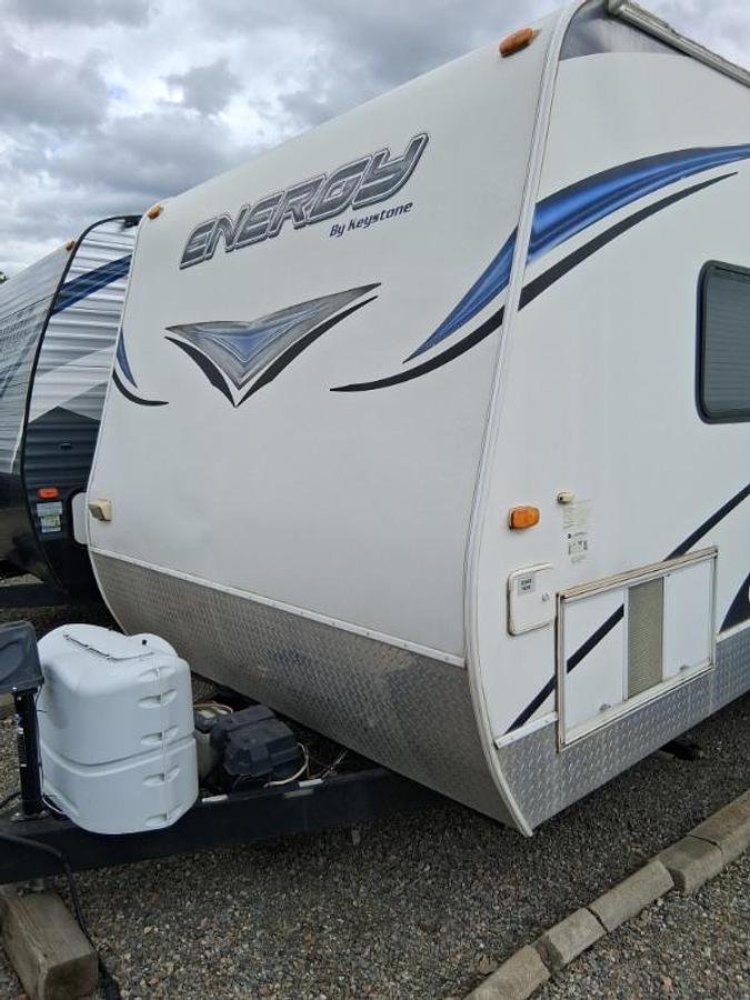 Used 2014 Keystone Energy 33" Ft Toy Hauler