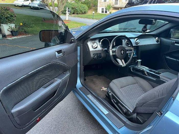 Used 2006 Ford Mustang GT Deluxe
