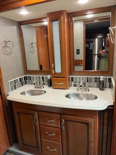 Used 2018 Fleetwood Discovery 38F