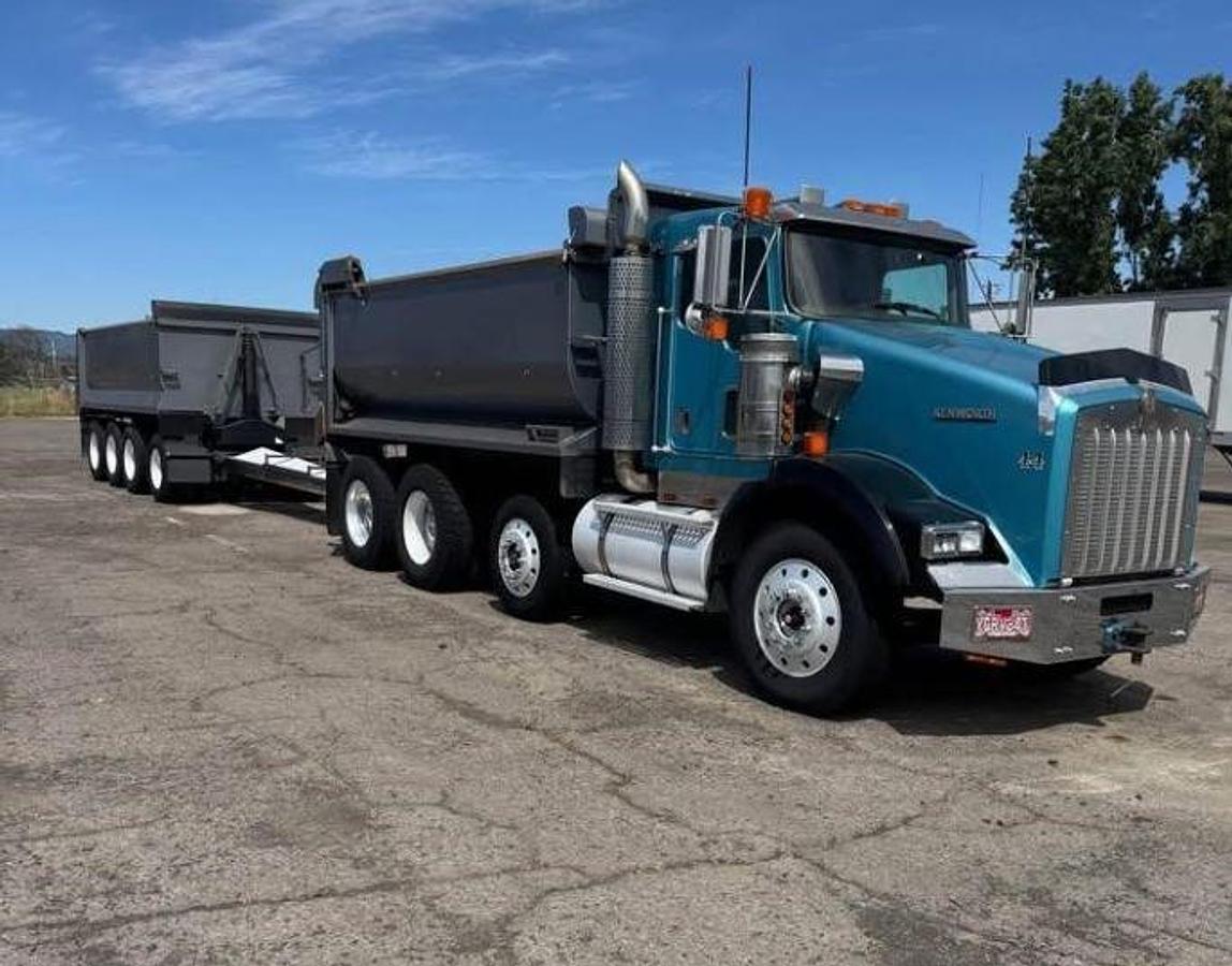 Used 1997 Kenworth T800 Dump Truck