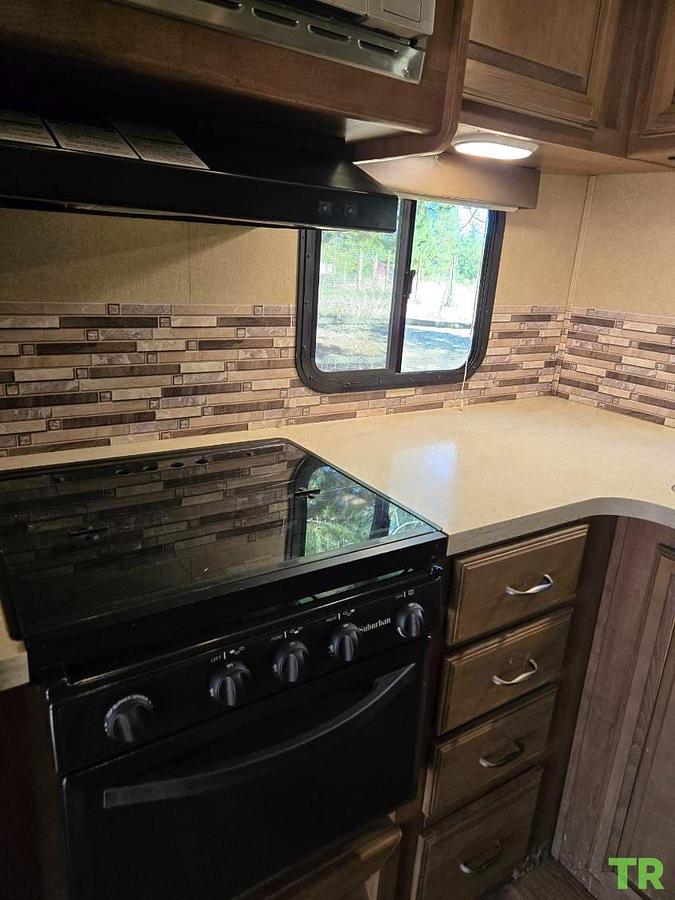 Used 2016 Cruiser RV Fun Finder Xtreme Lite M-241LRK Travel Trailer