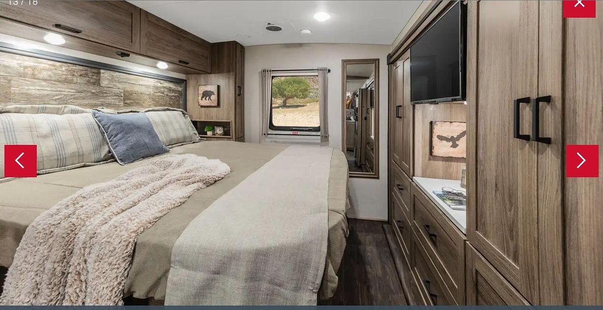 Used 2025 Winnebago Sunstar 29NP Class A Motorhome