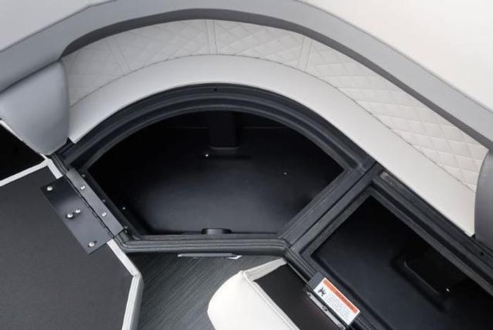 Used 2023 Lowe SS210WT Pontoon