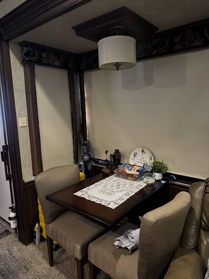 Used 2014 Keystone Alpine 3590RS Fifth Wheel