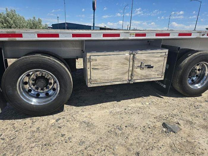 Used 2020 Fontaine Flatbed Trailer