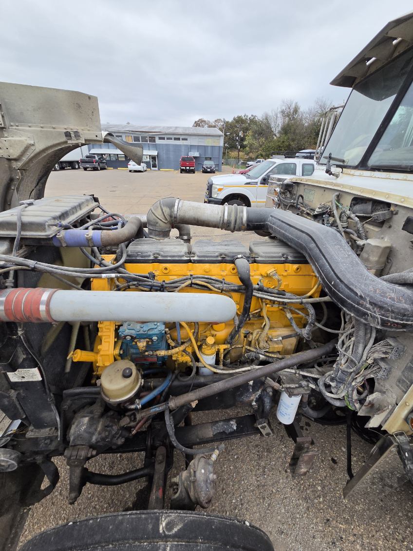 Used 2004 Peterbilt 379