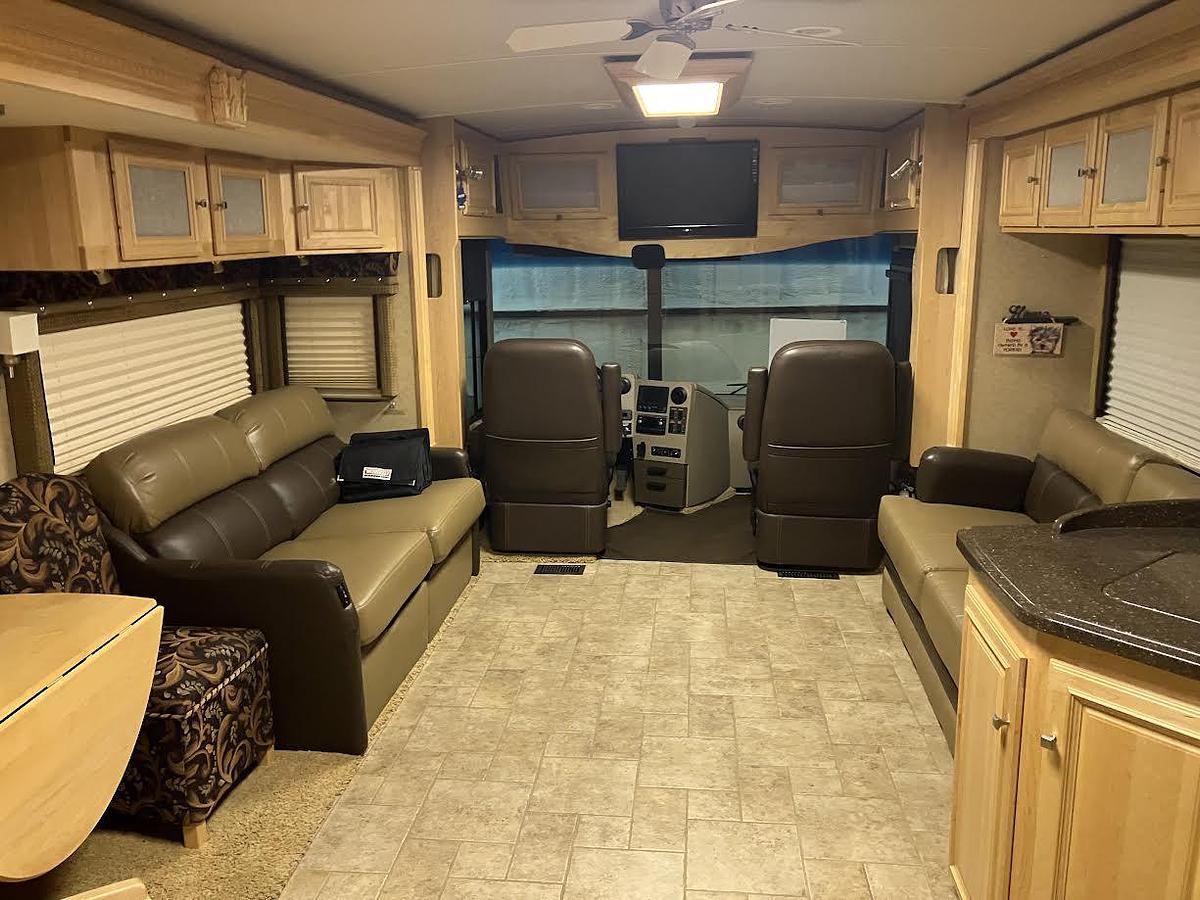 Used 2008 Itasca Horizon 40KD Class A Motorhome