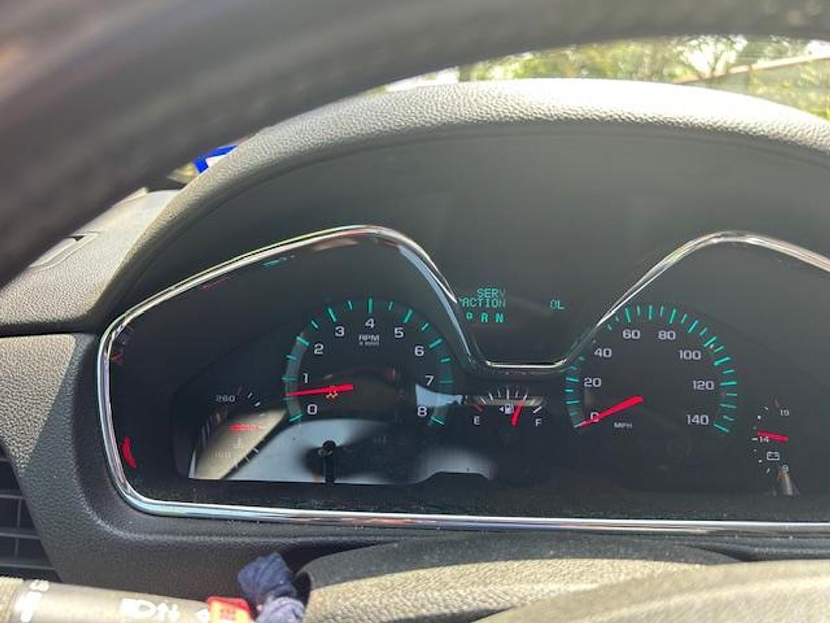 Used 2005 Four Winds Chateau