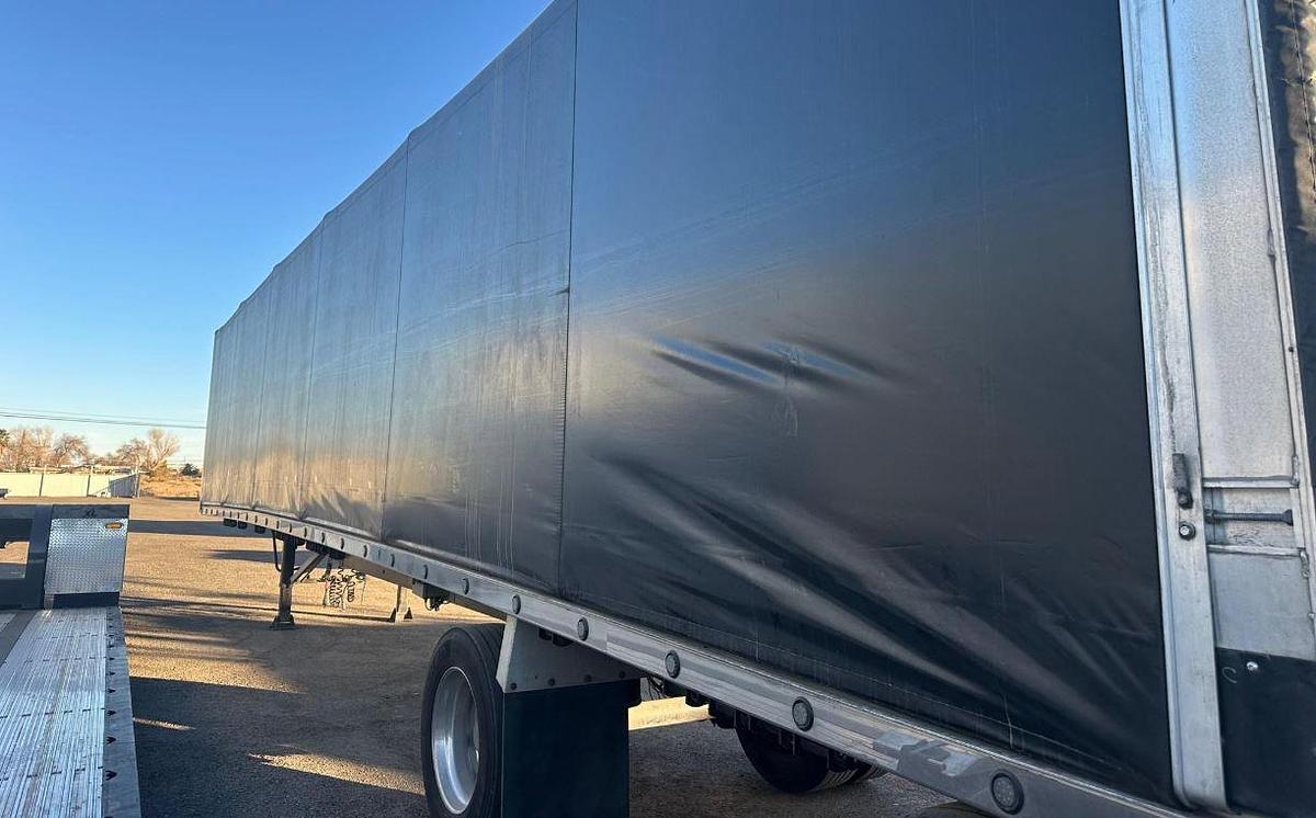 Used 2006 Reitnouer Trailer