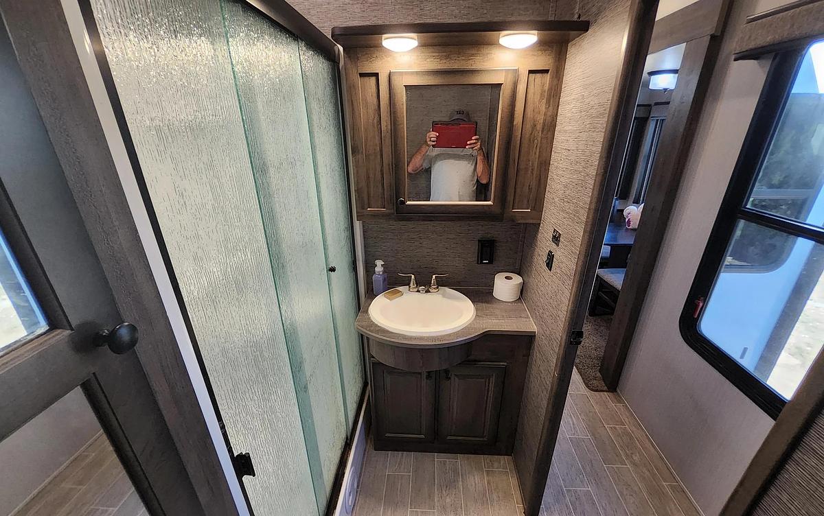 Used 2020 Heartland Bighorn Traveler 38FL Fifth Wheel