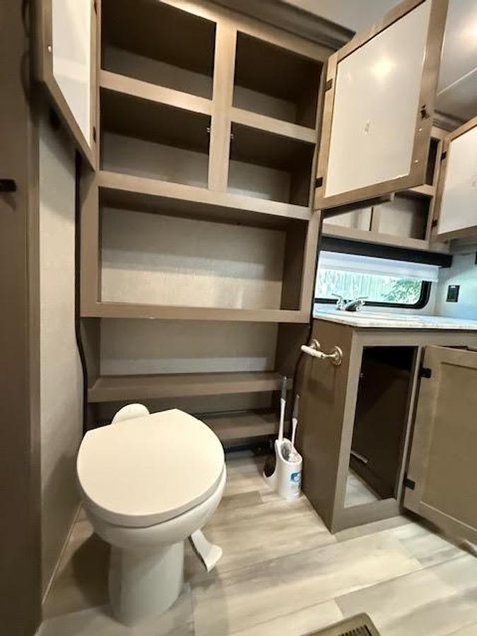 Used 2022 Coachman Chaparral 334FL