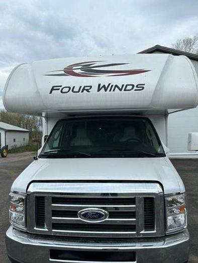 Used 2022 Thor Motor Coach Four Winds 28Z
