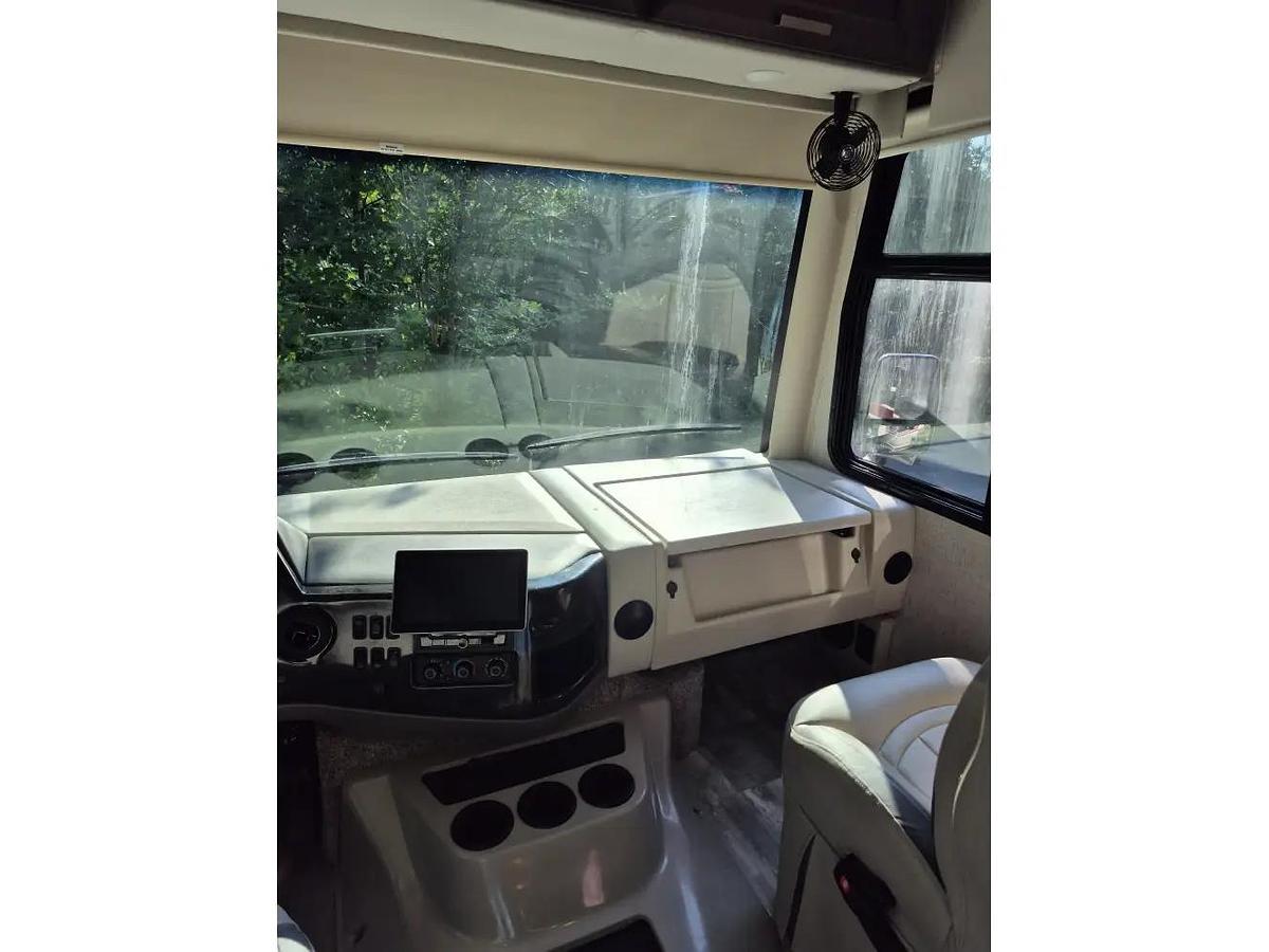 Used 2023 Thor Challenger 37FH Class A Gas Motorhome