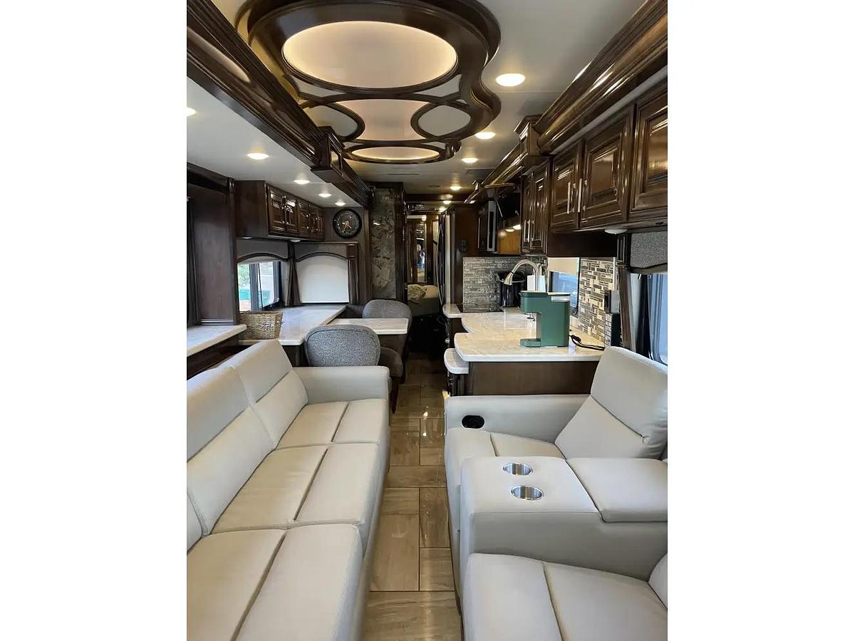 Used 2019 Thor Motor Coach TUSCANY 45MX Class A Motorhome