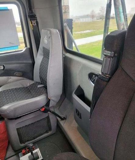 Used 2014 Mack PINNACLE CHU613