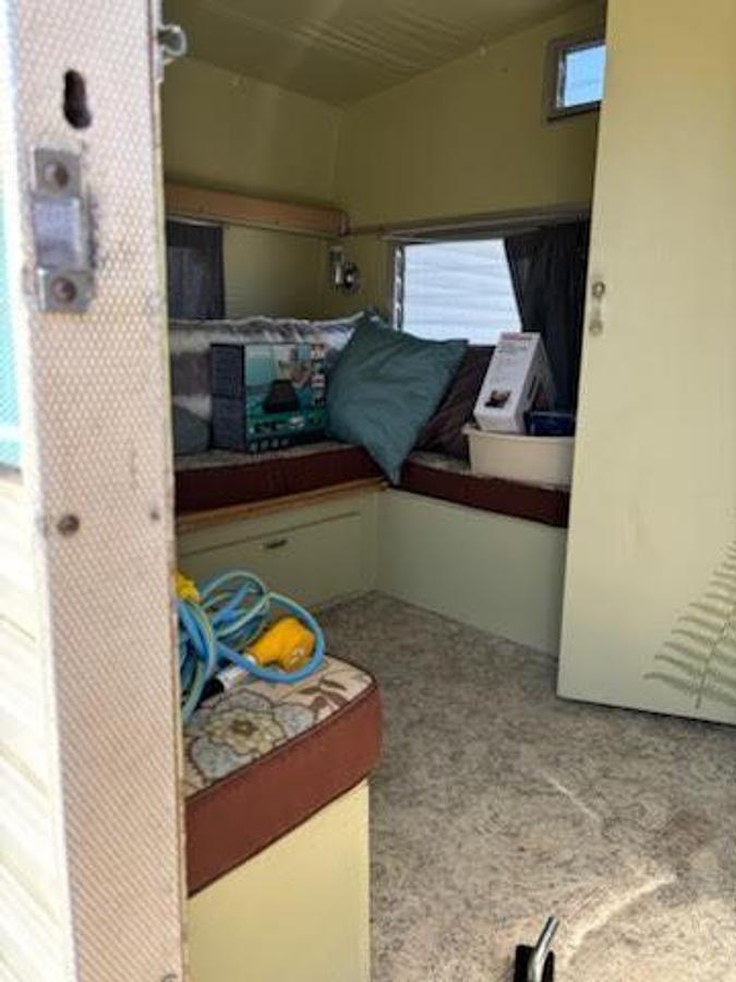 Used 1970 Shasta CT Travel Trailer