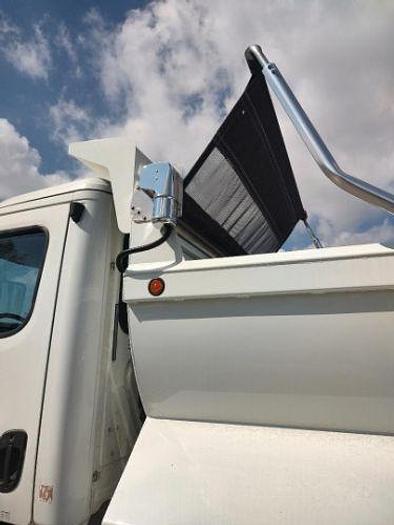 Used 2015 Freightliner Cascadia Super 10