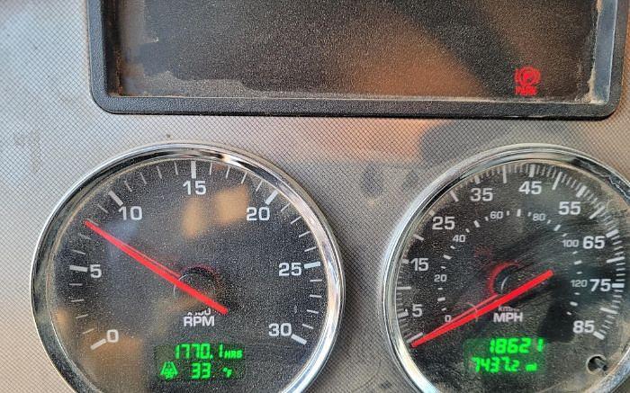 Used 2022 KENWORTH T270 TruVac Paradigm