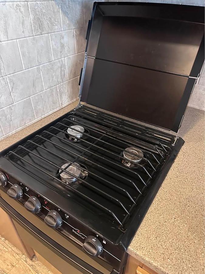 Used 2017 Thor Motor Coach Hurricane