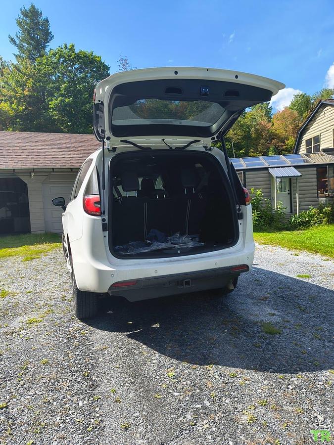 Used 2026 Chrysler Pacifica With Automatic Braunability Handicap Ramp