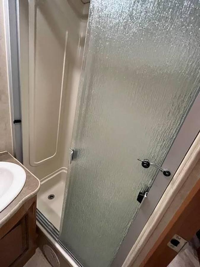 Used 2016 Fleetwood Southwind 32VS Class A Motorhome