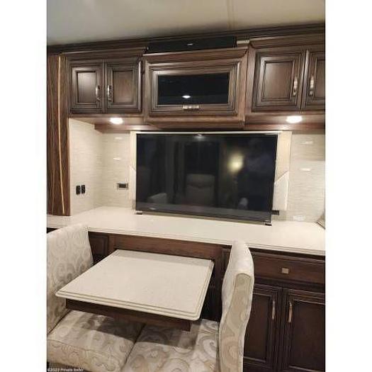 Used 2018 Newmar Ventana LE 4048