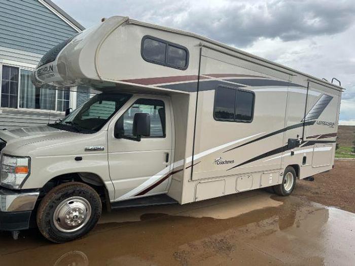 Used 2021 Coachmen Leprechaun FZLE 260