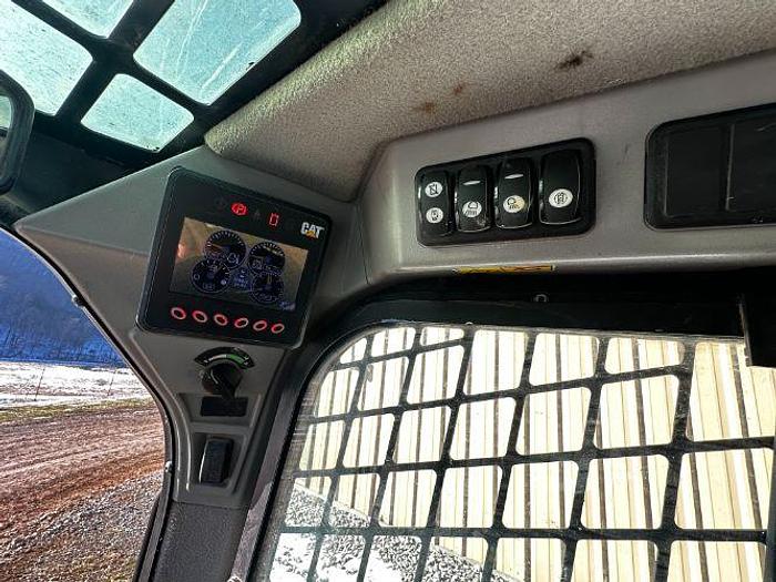 Used 2017 CATERPILLAR 289D