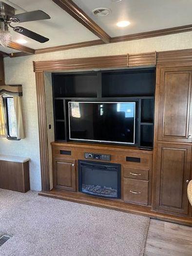 Used 2015 Heartland Big Country 3650RL