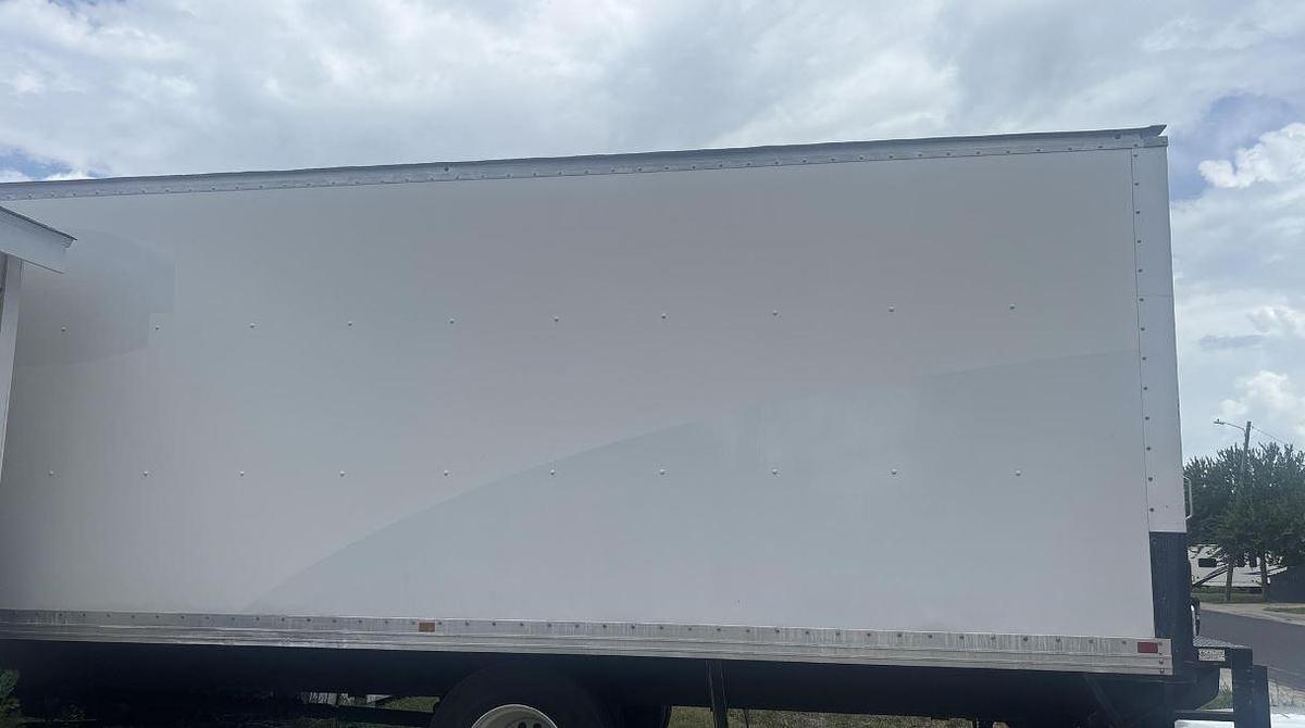 Used 2020 INTERNATIONAL MV Box Truck