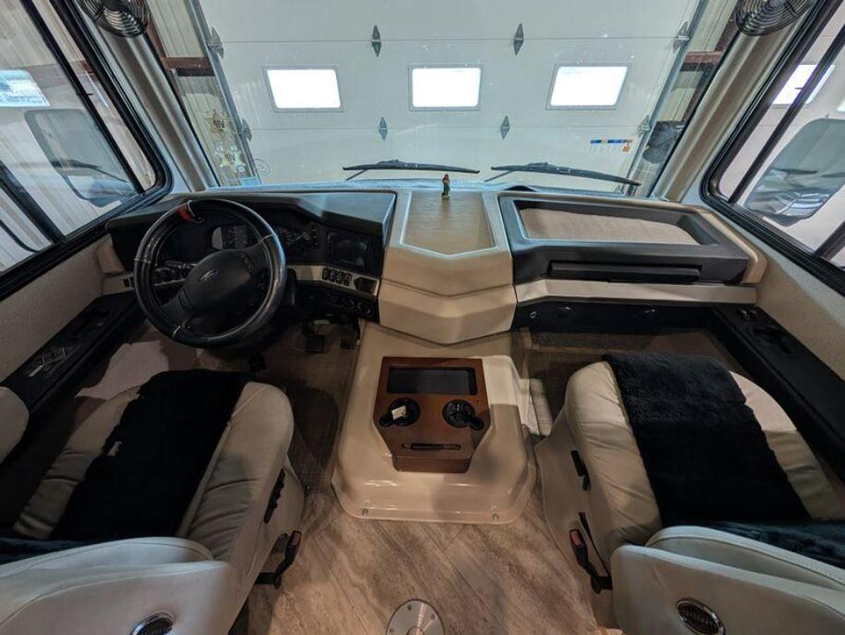 Used 2019 Fleetwood Bounder