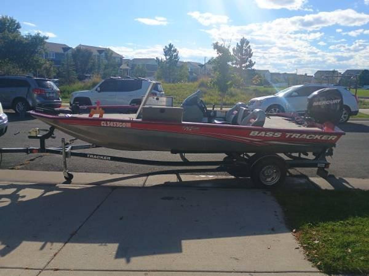 Used 2012 Bass Tracker 175