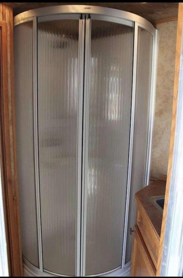 Used 2006 Cimarron Norstar Three Horse with Living Quarters