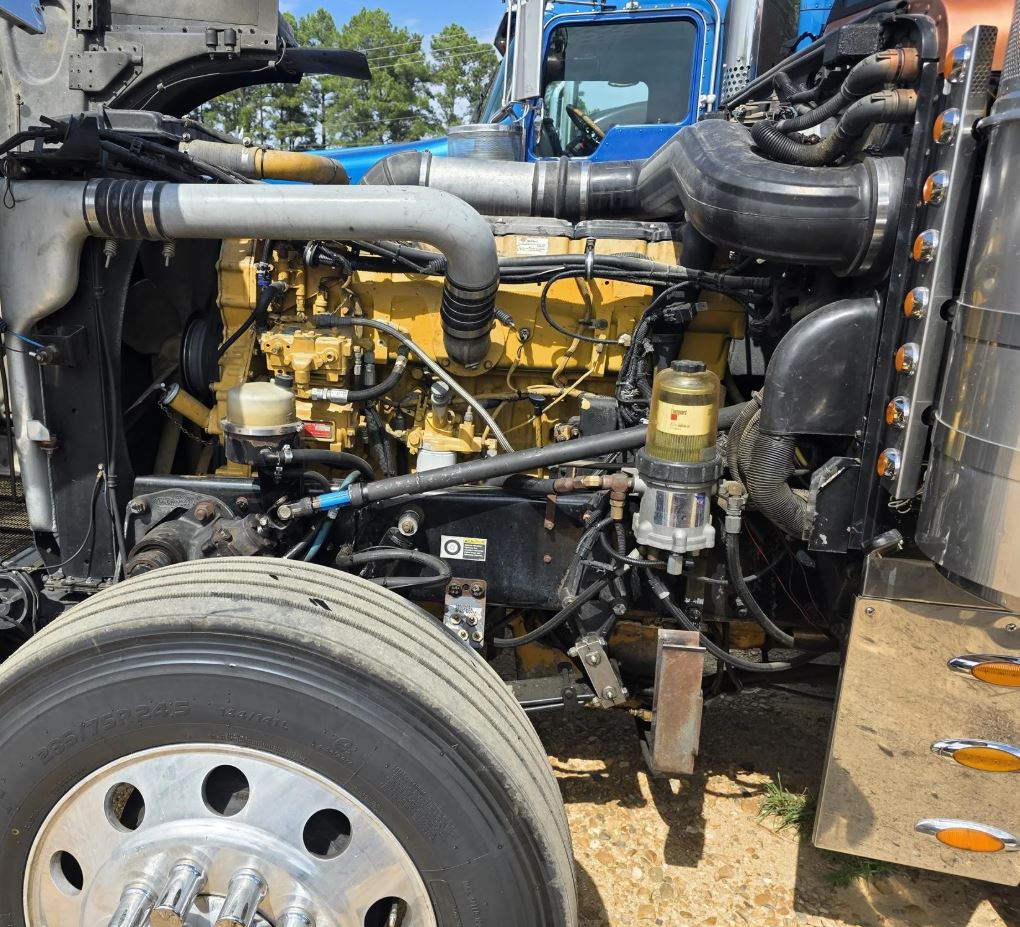 Used 2004 Peterbilt 379