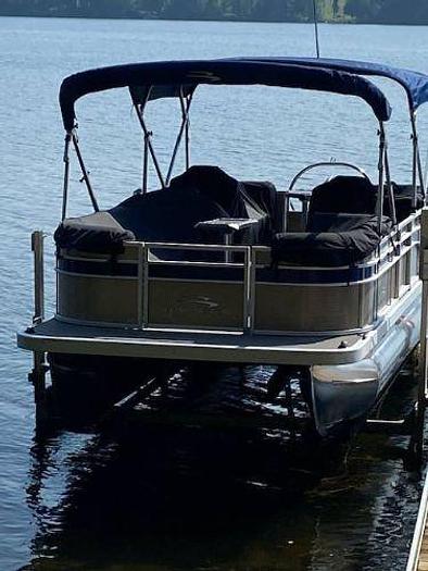 Used 2021 Bennington 23SSRSD Pontoon Boat
