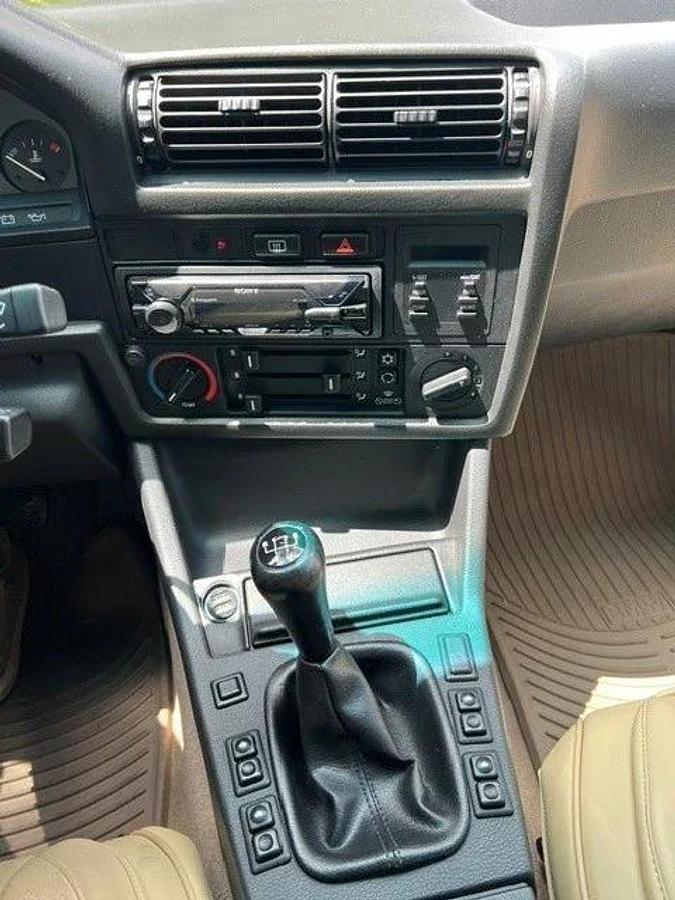 Used 1990 BMW 325i Sedan