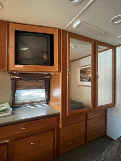 Used 2004 Fleetwood Pace Arrow 36B
