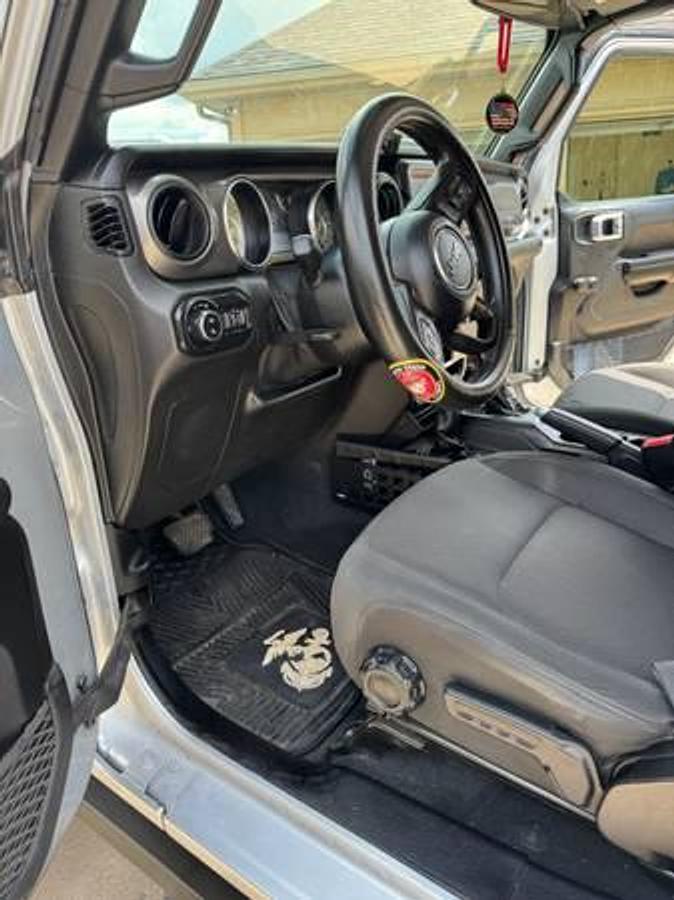 Used 2022 Jeep Gladiator
