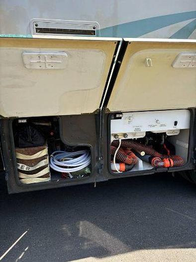 Used 2004 Winnebago Journey WKP39K